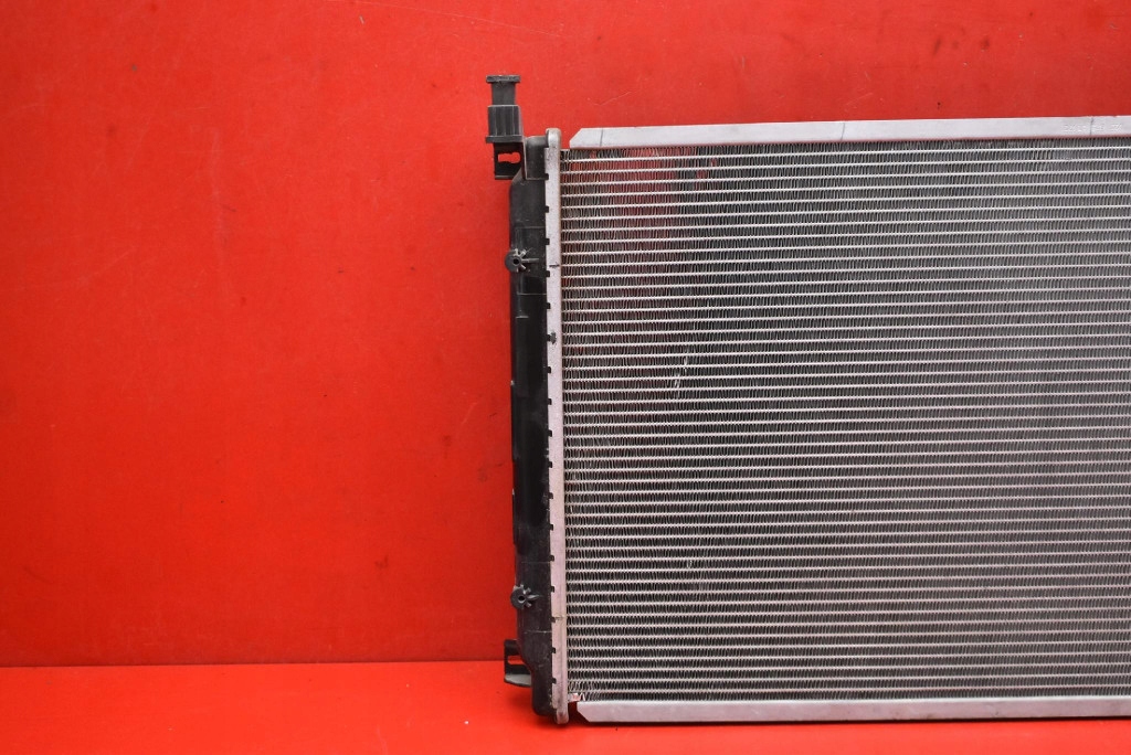 Купити Радіатор води 2002112 renault master 2 ii 3.0 dci 136 km 97-10