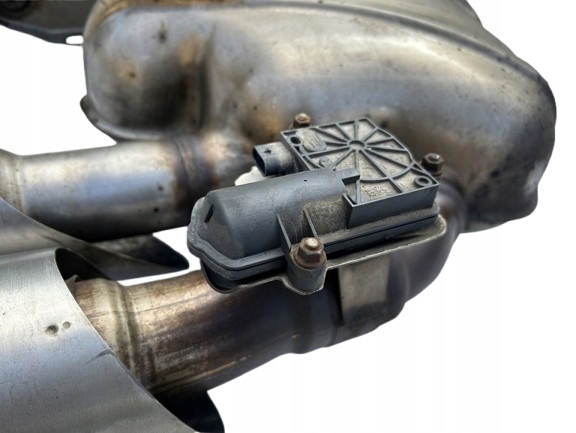 фото №12, Porsche macan 3.0 v6 gts turbo kompletny вихлоп глушники portki оригінал