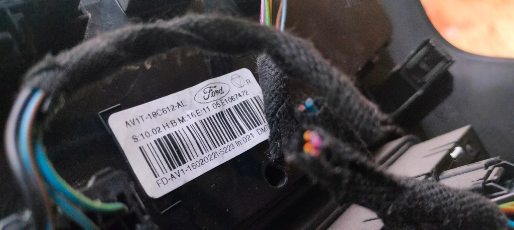 фото №10, Домкрат перемикання передач ford b-max рамка панель кондиціонер