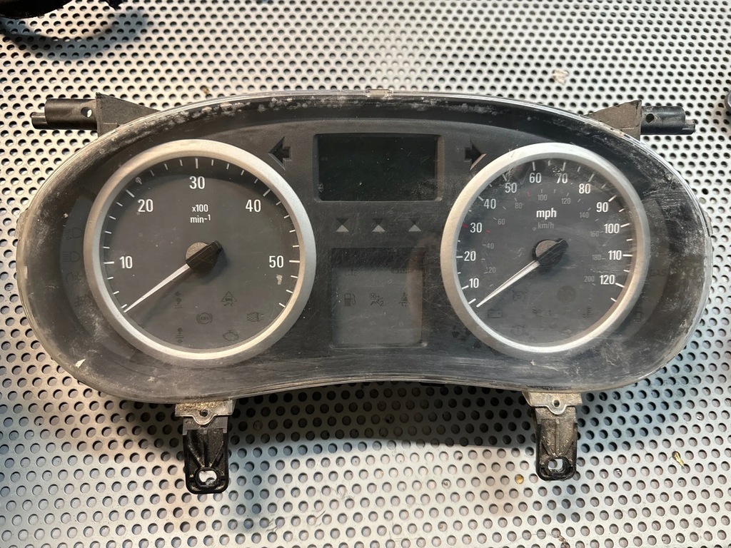 фото №1, Счетчик спидометр renault trafic ii p8201297597