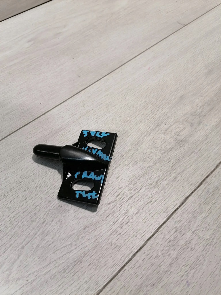 фото №1, Vivaro петля двері правий задня 9841130680