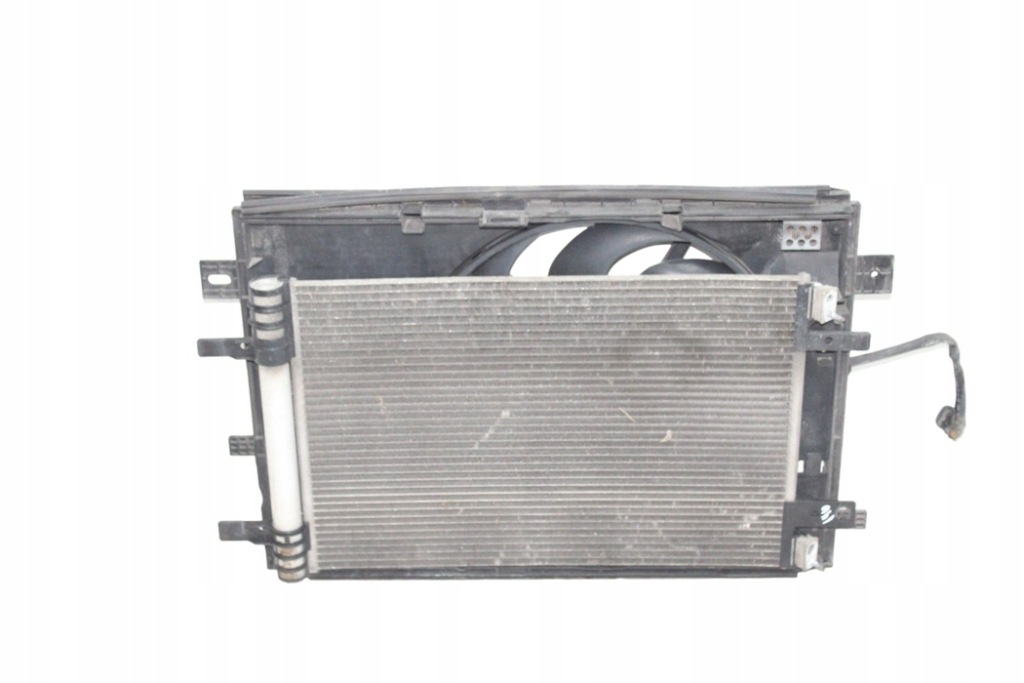 фото №13, Комплект радиатор peugeot 308 ii 9806313880 2.0l дизель 110kw 2015