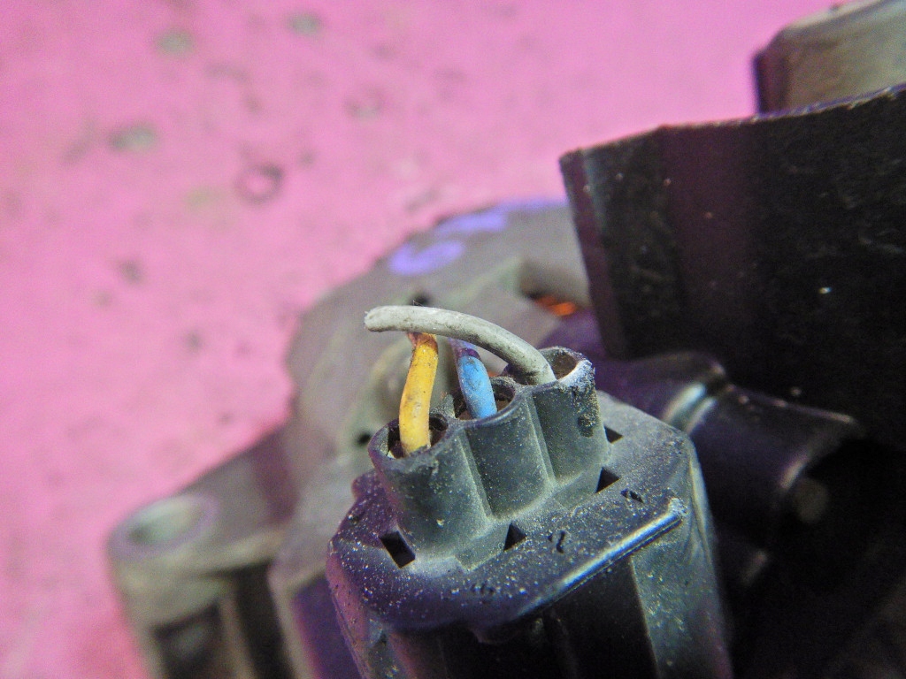 фото №5, Ford ka i 96-08 1.3 генератор 3s5t10300aa 90a