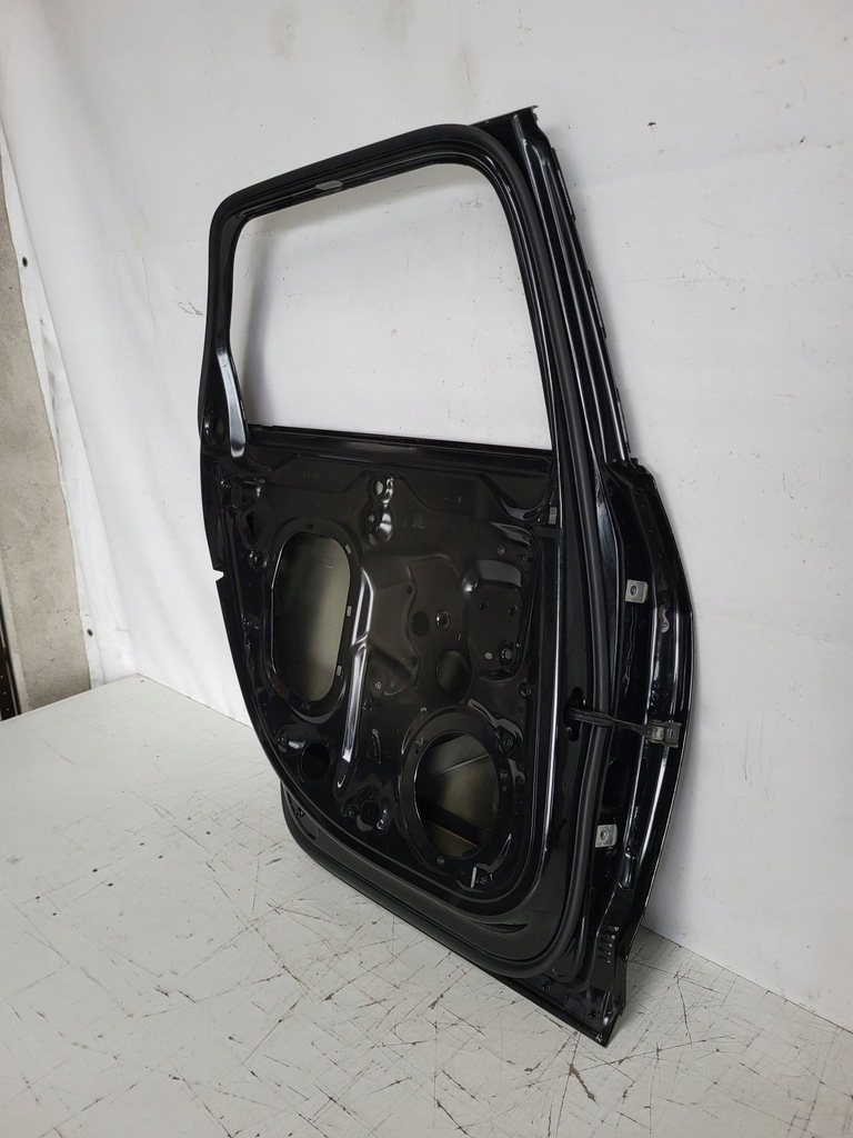 фото №11, Audi a6 c8 4k kombi дверь левый задняя левая задние