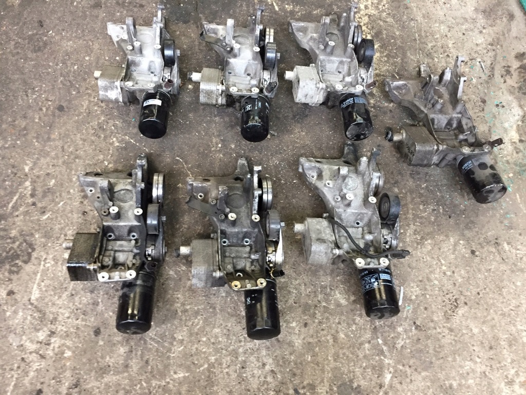 фото №14, Audi a4 b8 a5 8t основание фильтра масла 06h903143e