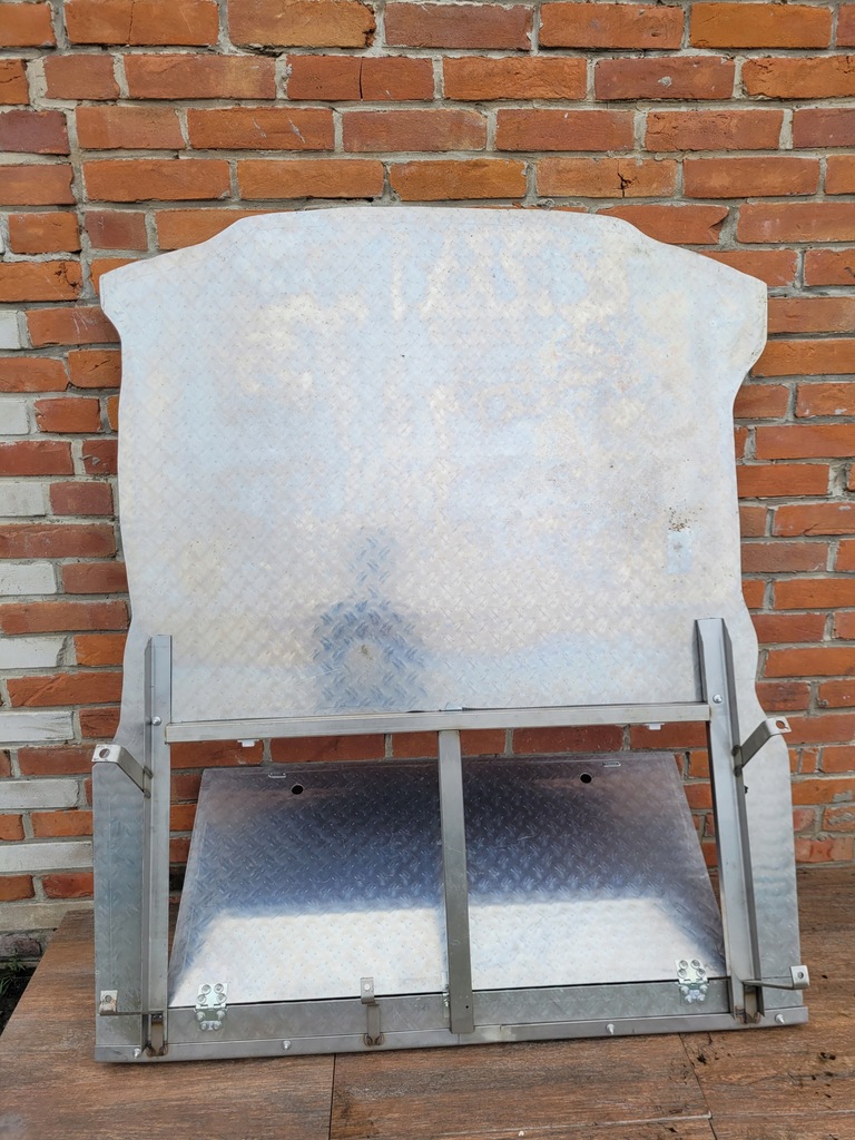 фото №9, Jeep cherokee kj 01-05 підлога обшивка