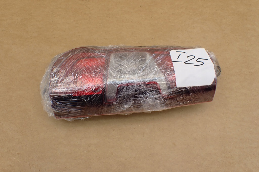 фото №13, Лампа права задня citroen berlingo opel combo peugeot partner 2018 9820554880