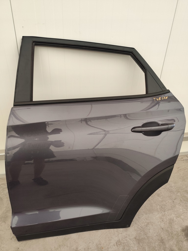 фото №1, Hyundai tucson iii дверь задняя левая демонтаж