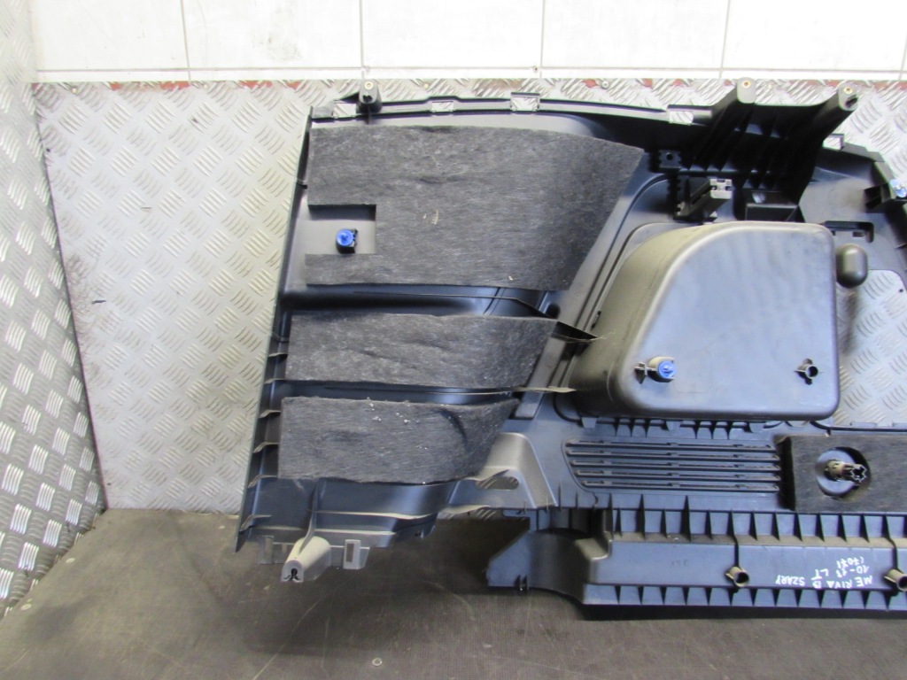 Обшивка багажника левый задний  475498858 opel meriva b 10-13r. Цена