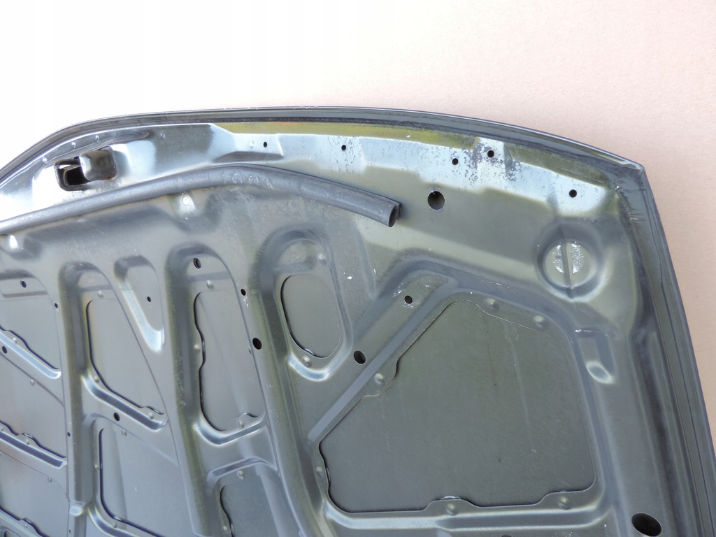 фото №10, Mitsubishi carisma 96 капот