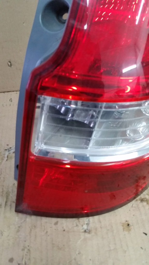 фото №13, Hyundai i30 i kombi lift лампа правий lub лівий задня 92402-2r1