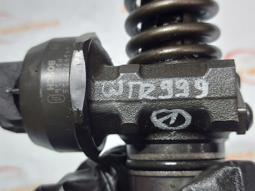 Купити Audi skoda seat vw 1.9 tdi насос-форсунка 038130073ag