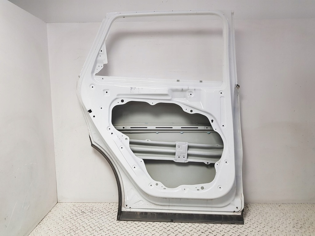 фото №9, Ładne двері молдинг задні ліва kia sorento iv 4 20-25 ліва задня