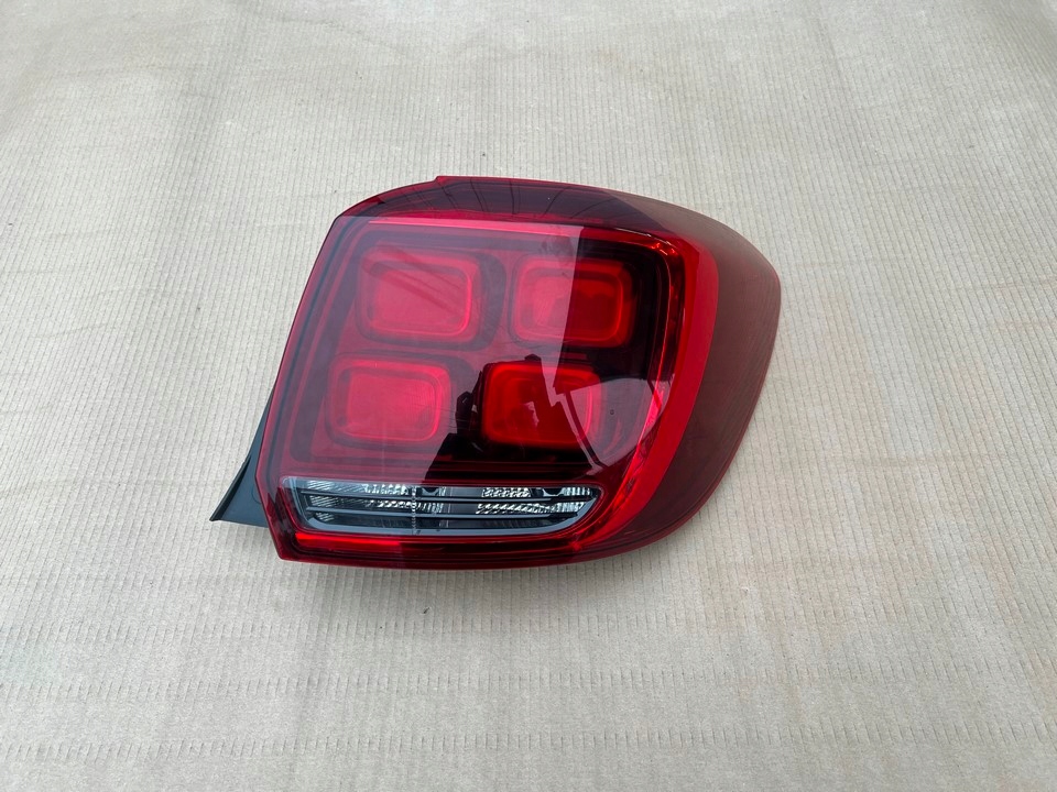 фото №1, Dacia sandero ii lift 17-20 лампа правая задняя задняя 265506147r