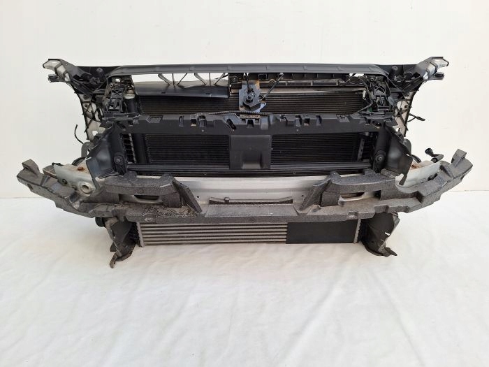 фото №1, Audi a4 8w 2.0 tfsi pas передний + радиатор комплект 15-19