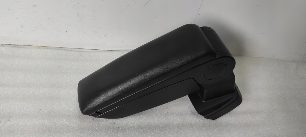 фото №2, Mazda cx-3 підлокітник оригінал d09vv0630 2017 rok