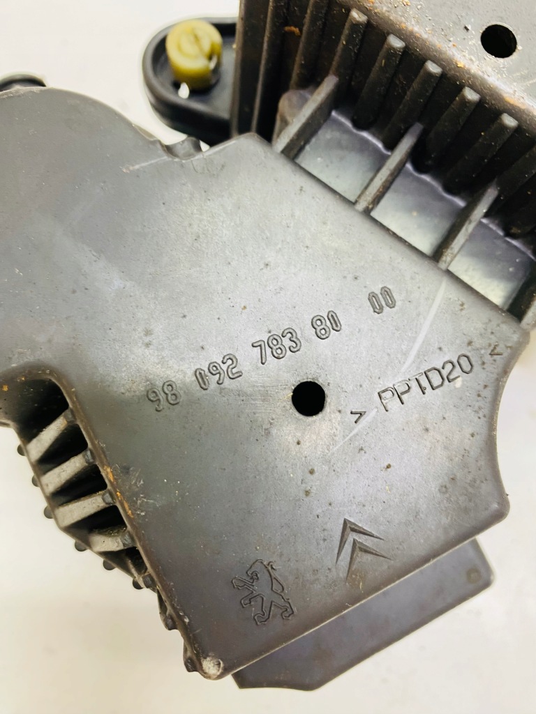 Бак жидкость fap peugeot 2008 1.6 ehdi #191 9809278380 Недорого