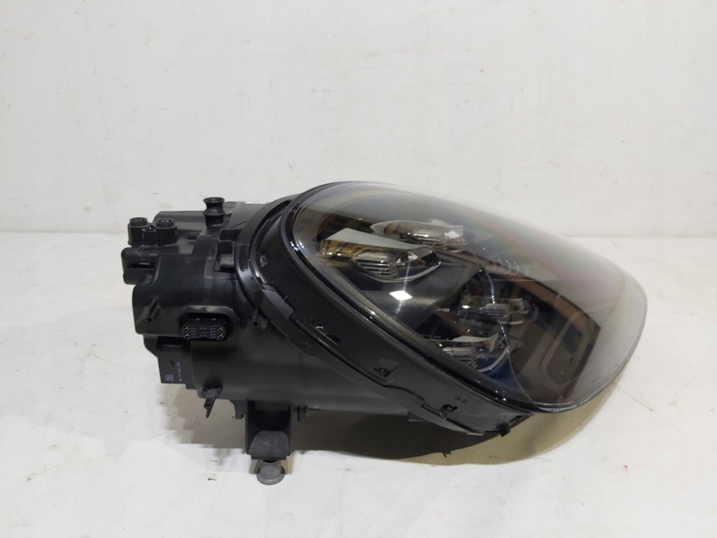 Фара перед передняя правый  porsche cayenne 3 9y0 full led 9y0941036j Недорого