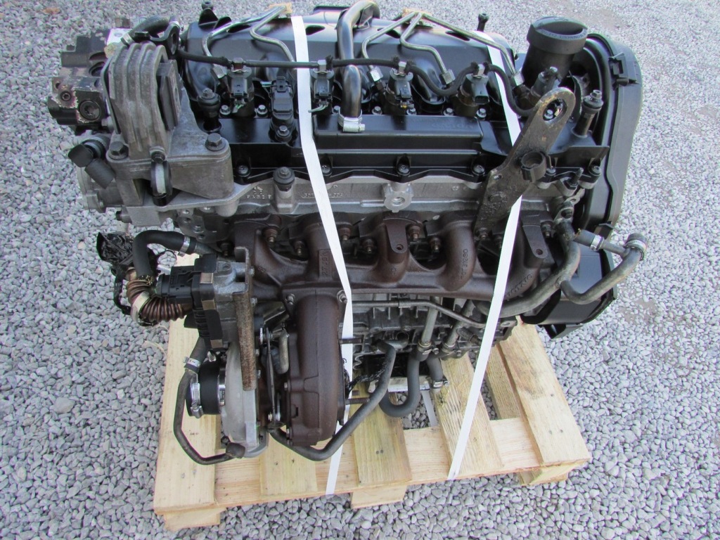 Двигун комплектний  форсунки турбонагнітач volvo xc90 2.4 d5 Недорого