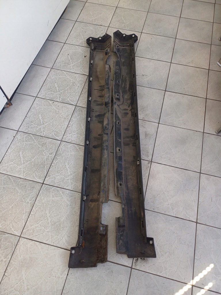 фото №5, Порог молдинг порог volvo s40 v50 левый