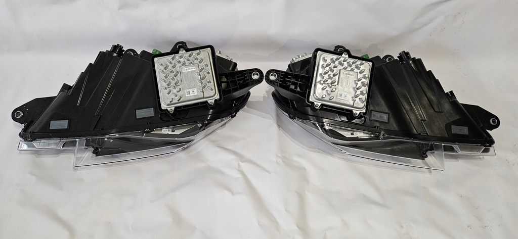 фото №9, Лампа права ліва передня перед ferarri sf90 f173 stradale комплектна