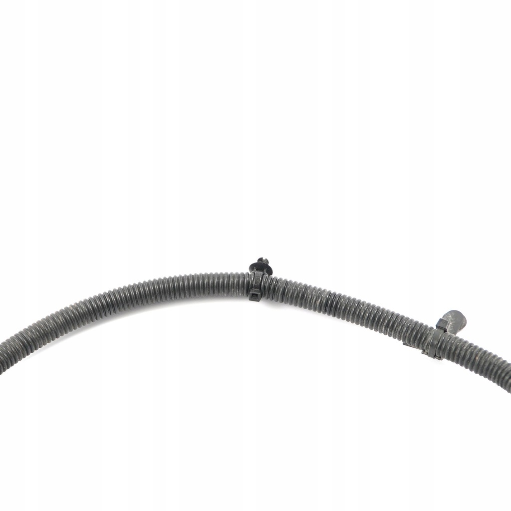 фото №10, Mercedes c117 w176 w246 кабель шланг генератора a2465400508