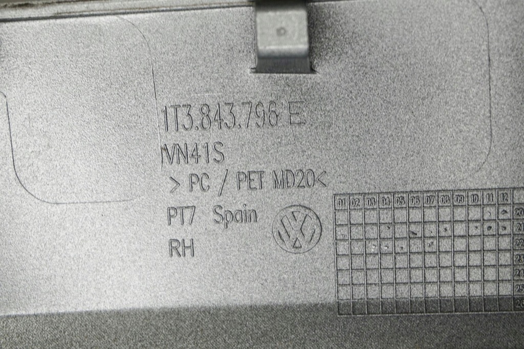 фото №7, Молдинг боковая правая vw id buzz id.buzz 1t3843796e 1t3843796