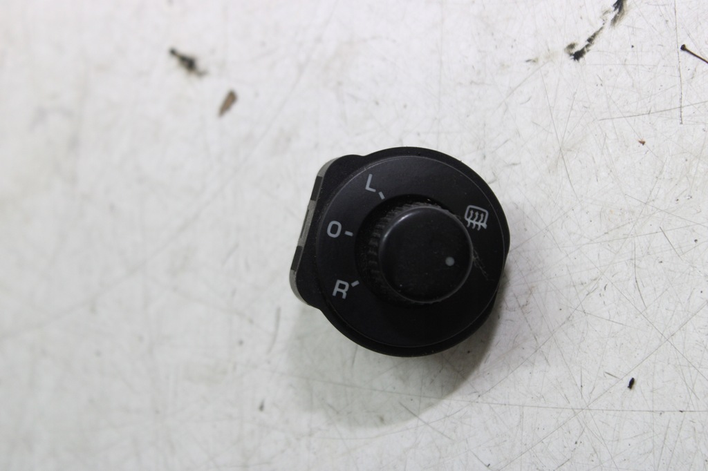 фото №3, Oryg. перемикач дзеркало 1z1959565f octavia ii