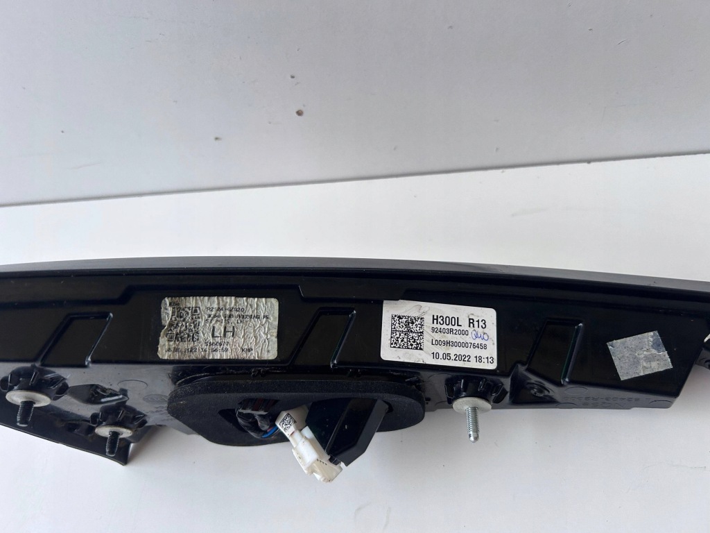 фото №3, Kia sportage v лампа левая задняя 92403r2000 оригинал