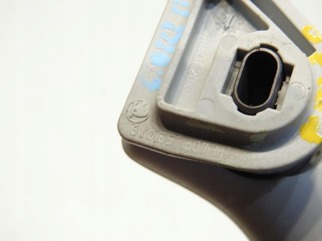 фото №6, Ручка кронштейн стельовий перед skoda octavia ii lift 6y0857607m