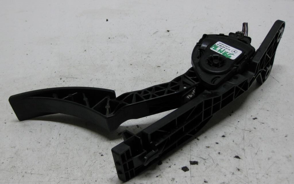 фото №1, Mercedes ml w166 3.0 cdi 12r педаль газа a1663000004