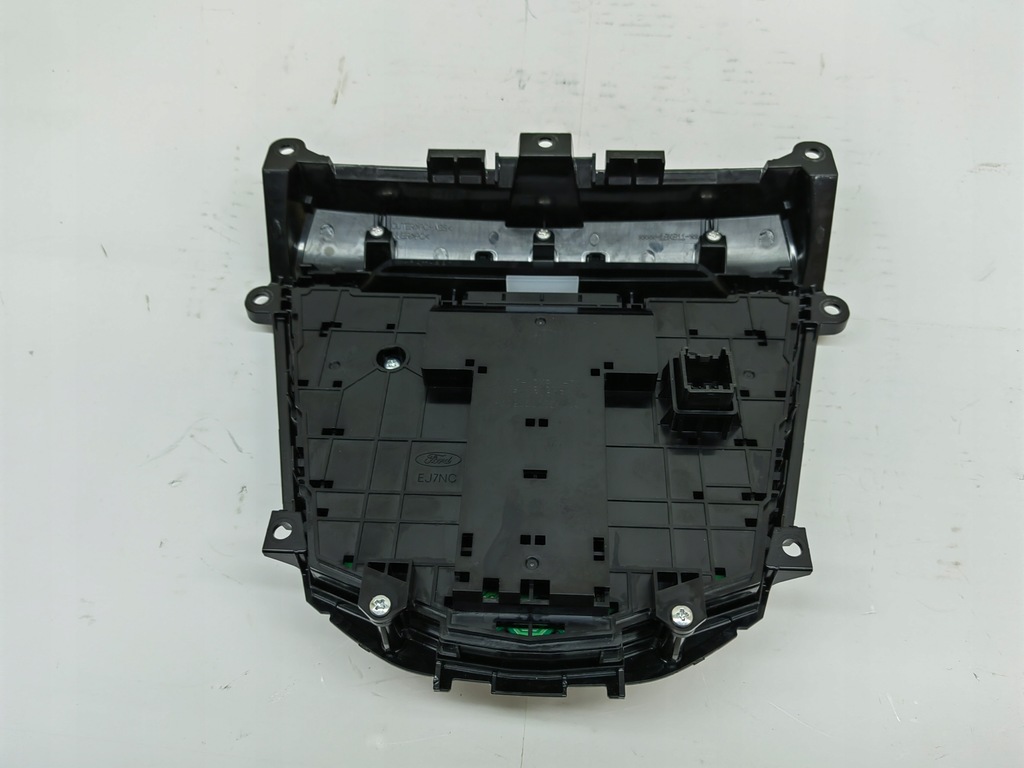 фото №3, Ford b-max 1.0 панель керування радіо