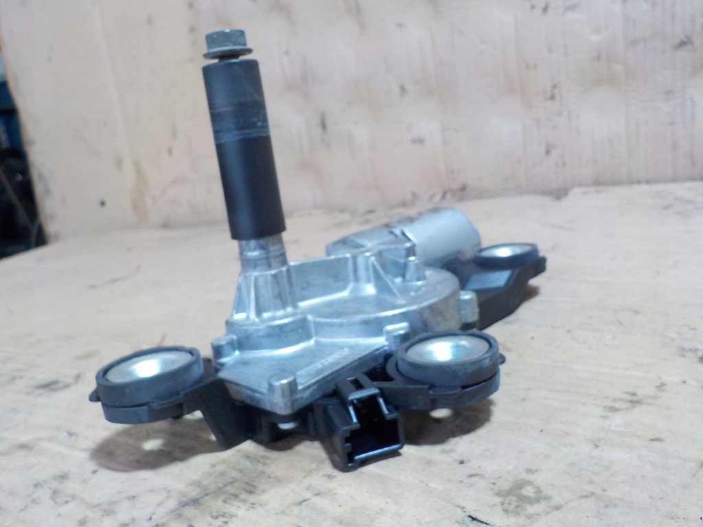 фото №7, Volvo v40 моторчик дворники задний 31258179