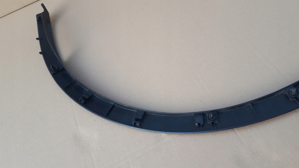 фото №8, Tesla y ліва молдинг крила перед