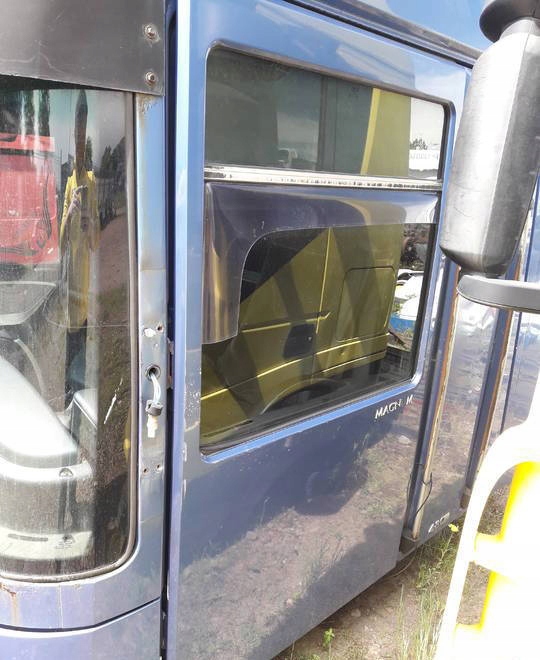 фото №4, Renault magnum dxi кабина salonka