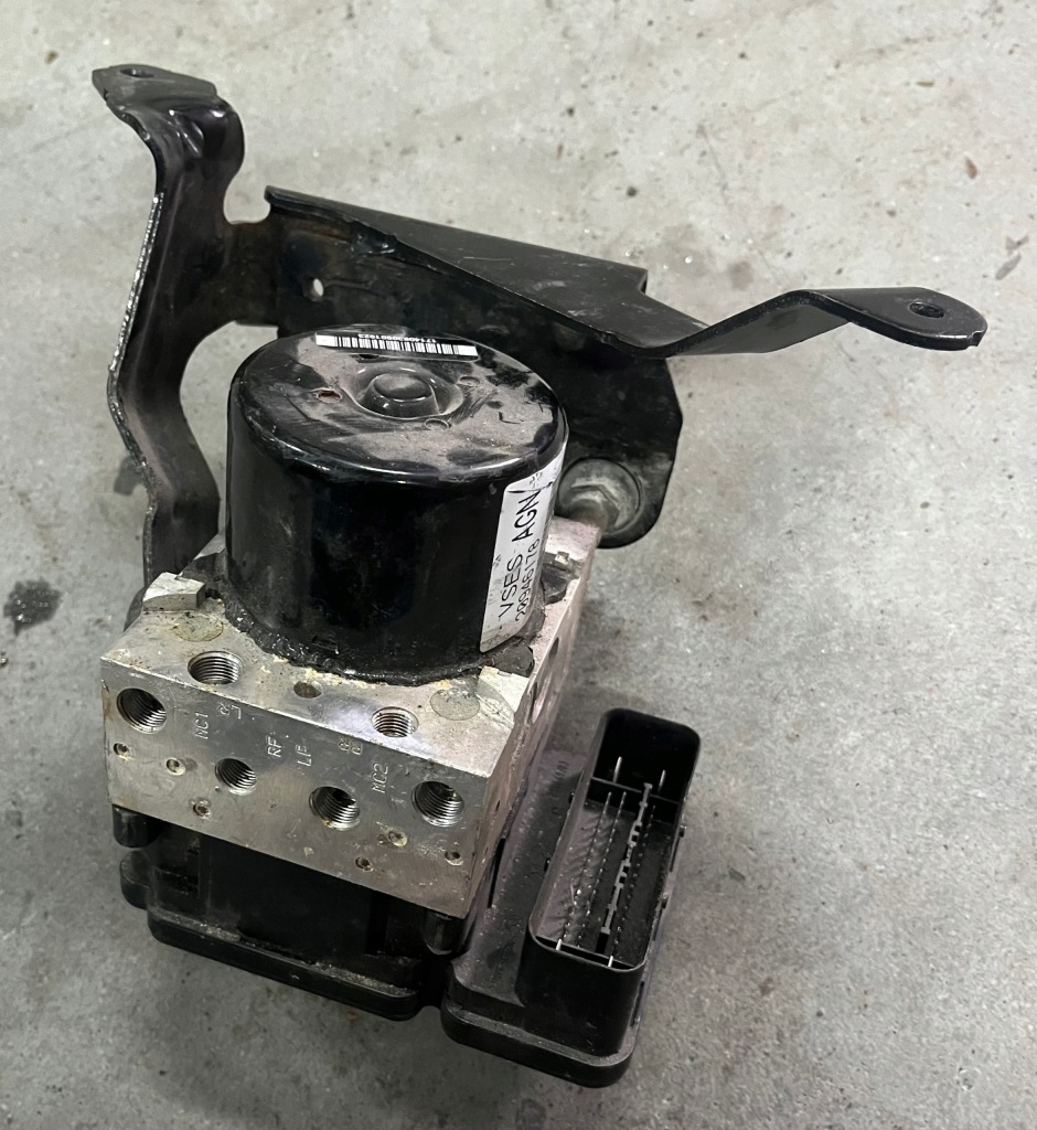 Купити Chevrolet captiva opel antara 2.2 cdti насос модуль abs