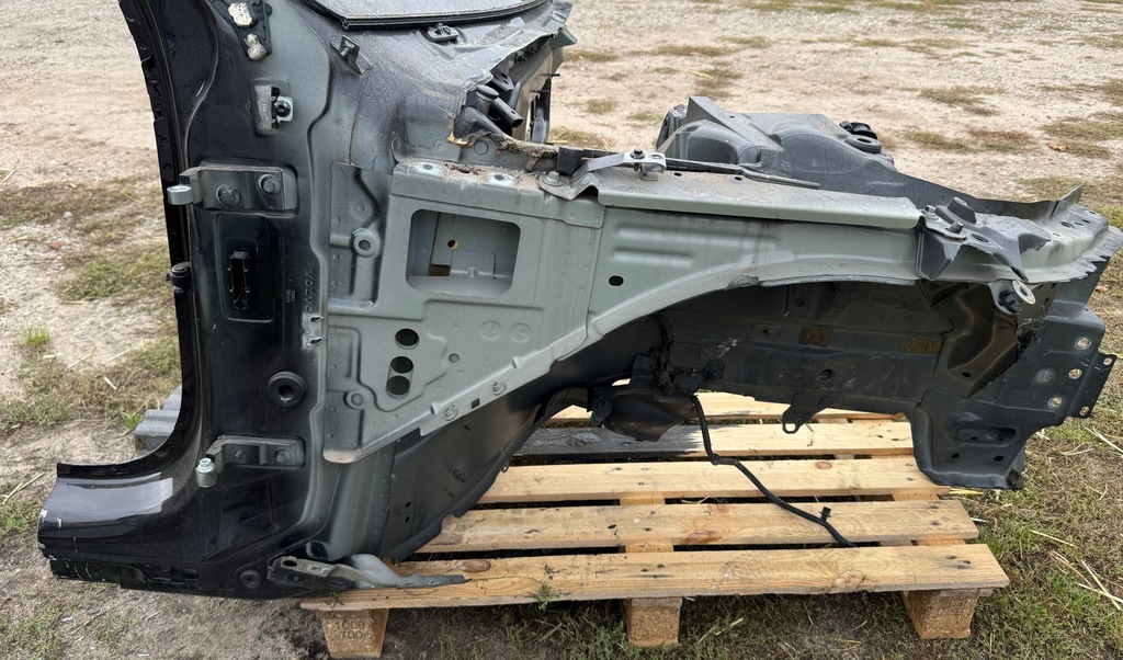 фото №3, Volvo s60 iii v60 четверть лонжерон правая