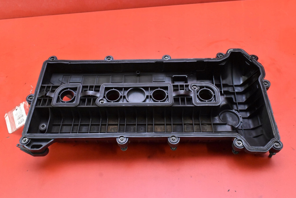 фото №7, Кришка клапанів корпус s5209 mazda 6 1 i gg 2.0 16v 141 km 02-05