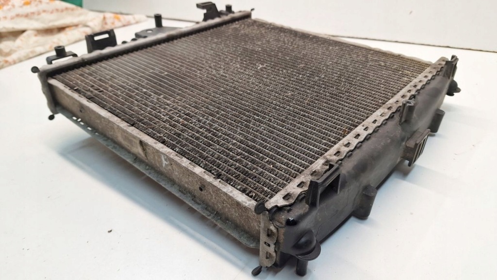 Porsche boxster 987 997 радіатор води правий 99710613202 Зі Шроту