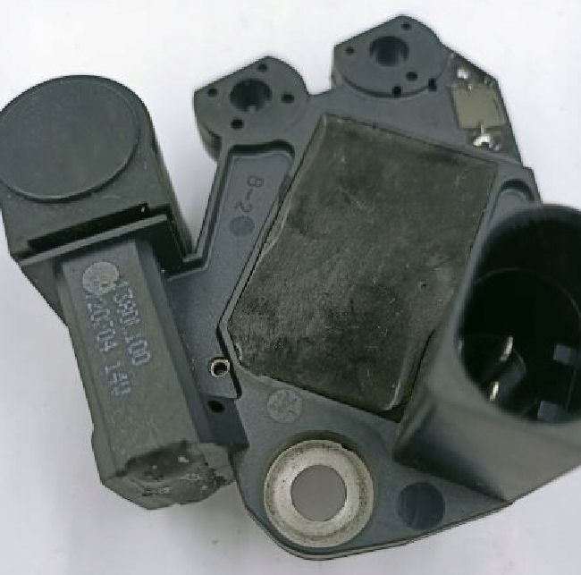 Регулятор напряжения генератора are3049 Оригинал