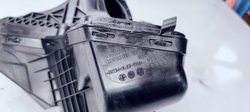 фото №11, Корпус фильтра воздуха audi a4 b8 a5 8k0133835bk