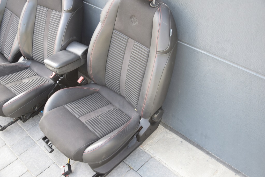 фото №3, Alfa romeo giulietta sportiva кожа сиденья заднее сиденье