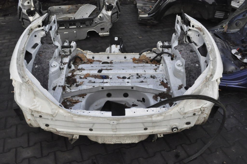 фото №1, Mercedes slk w172 r172 pas задня задній крила лівий правий чверть піддон