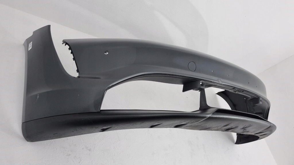 фото №9, Porsche taycan 9j1 бампер передній 9j1807221d