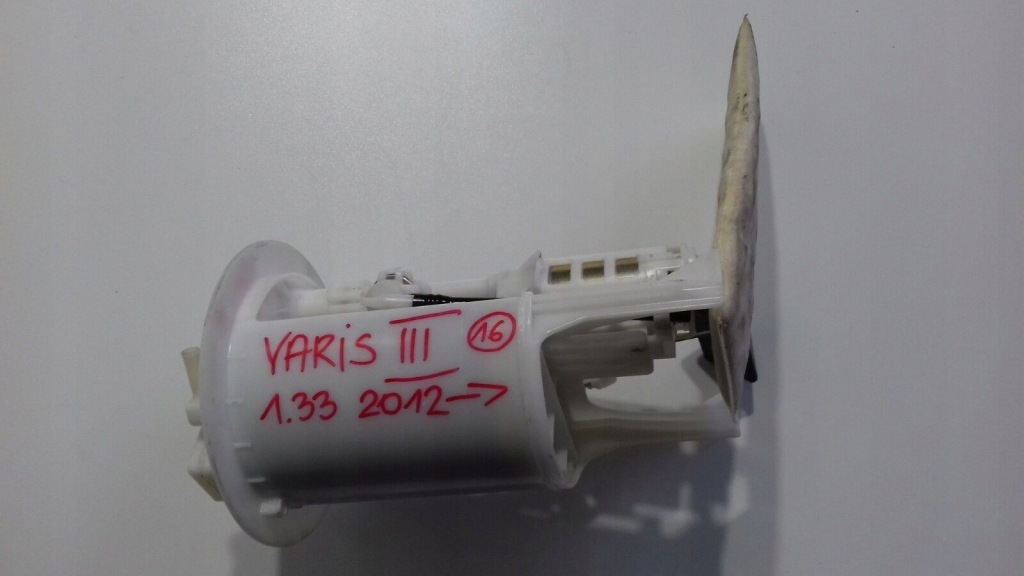 фото №1, Toyota yaris iii насос помпа топлива 1.33