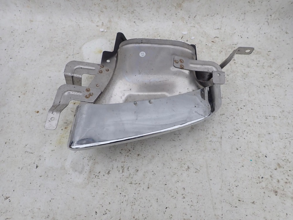 фото №11, Volvo v60 ii 2 18- гаситель наконечник выхлоп правая