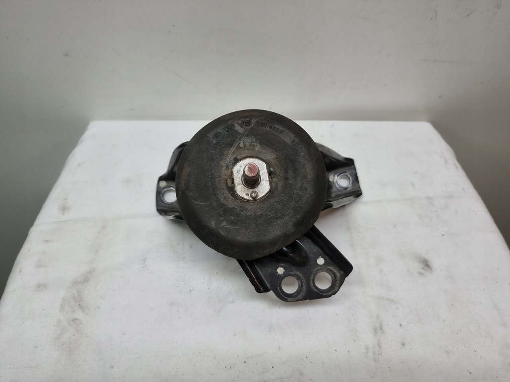 фото №1, Hyundai tucson ii lift подушка двигуна 19r