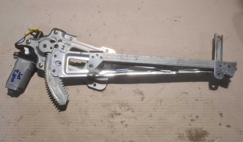 фото №1, Механізм скло правий задня subaru outback ii 97 03