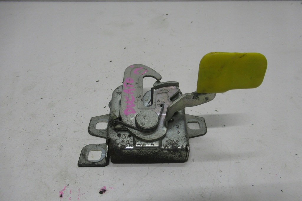 фото №1, Ducato jumper 17r засувка замок капот