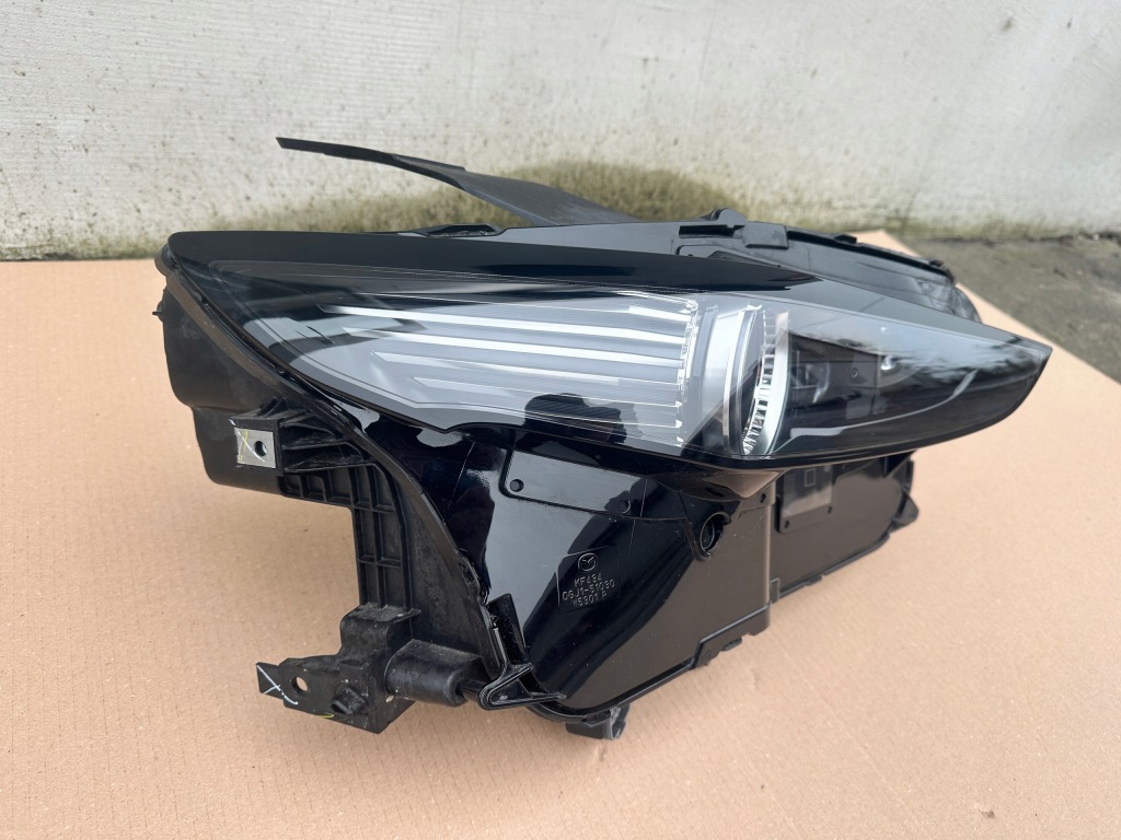 Фара mazda cx30 cx 30 full led правий перед передня 2024-2025 оригінал оригінальний номер Недорого
